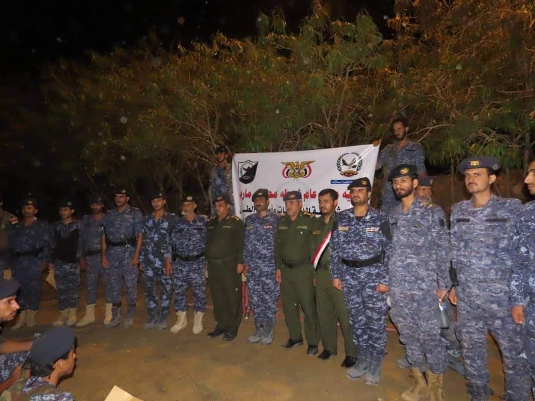 تكريم أفراد شرطة الدوريات وأمن الطرق المشاركين في إنقاذ عائلة من الحريق بمأرب Image