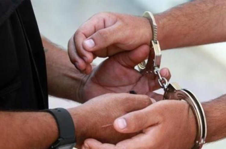 ضبط متهما بالاعتداء على أملاك الدولة والتصرف بها بالعاصمة المؤقتة عدن Image