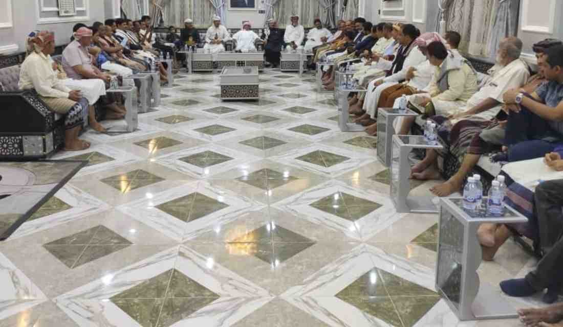 وكيل وزارة الداخلية العامري يقيم امسية رمضانية Image