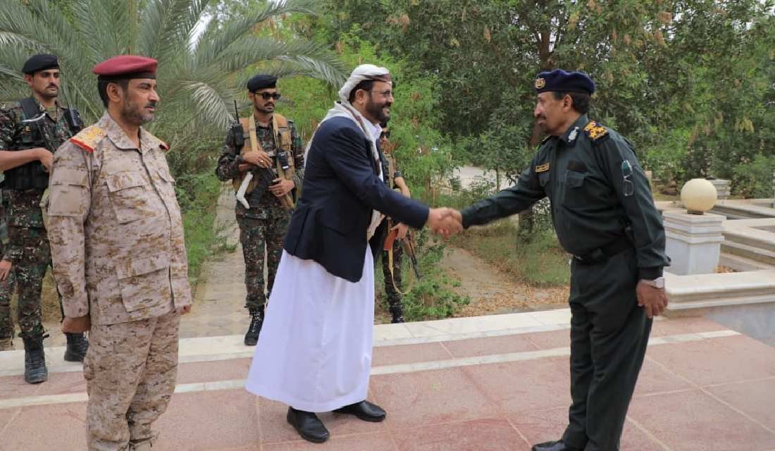 العرادة يستقبل القيادات العسكرية والأمنية بمناسبة عيد الأضحى Image