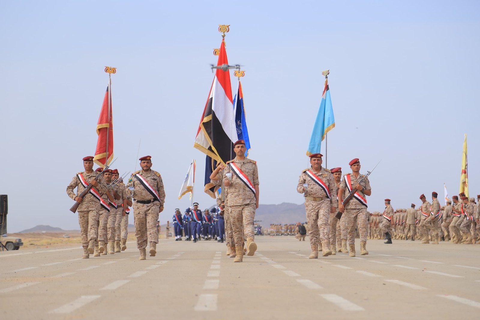 محافظة مأرب تشهد عرضًا عسكريًا مهيبًا احتفاءً بأعياد الثورة اليمنية المجيدة Image