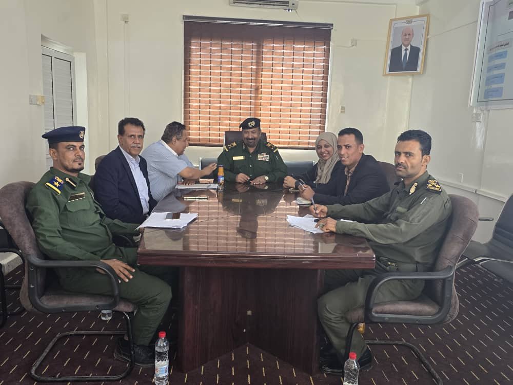 وكيل وزارة الداخلية اللواء عاطف يلتقي مؤسسة افاق شبابية Image