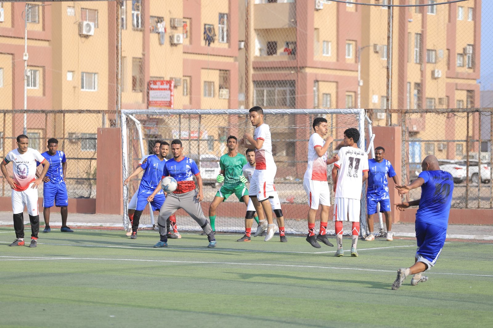 قطاع الخدمات المدنية (الهجرة) يتجاوز السابعة في البطولة الكروية لوزارة الداخلية  Image
