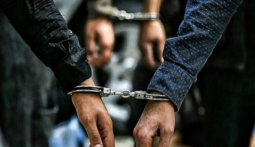 جهزة الشرطة بأبين تضبط 13 متهما بقطع الالياف الضوئية Image