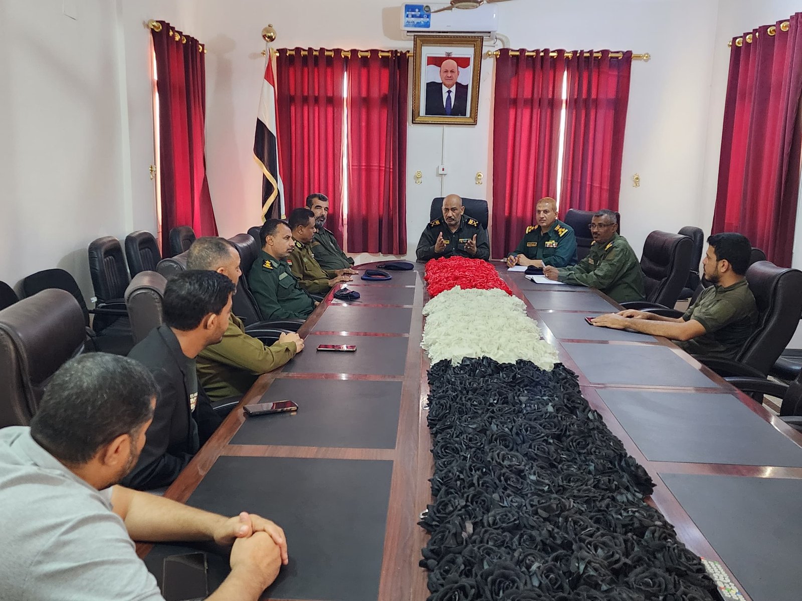 اجتماع بديوان وزارة الداخلية بسيئون يناقش عدداً من القضايا Image