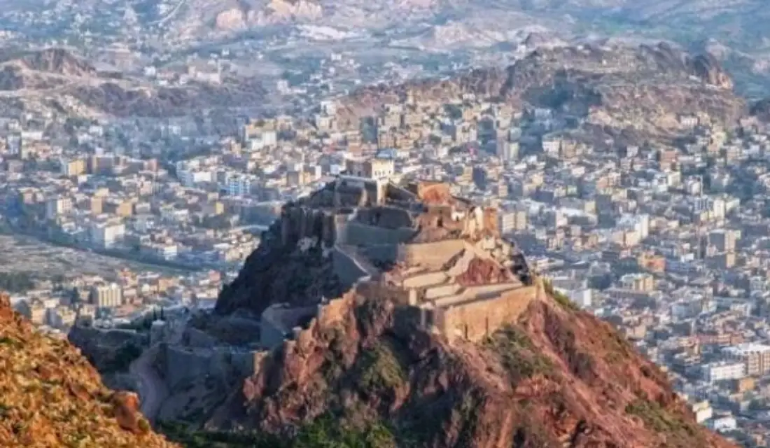 شرطة تعز تضبط متهمين في قضيتي شروع في القتل Image