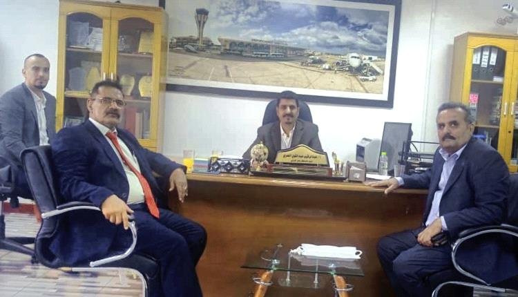 وكيل وزارة الداخلية  يطلع على الحالة الأمنية في مطار عدن ويشيد بجهود العاملين Image