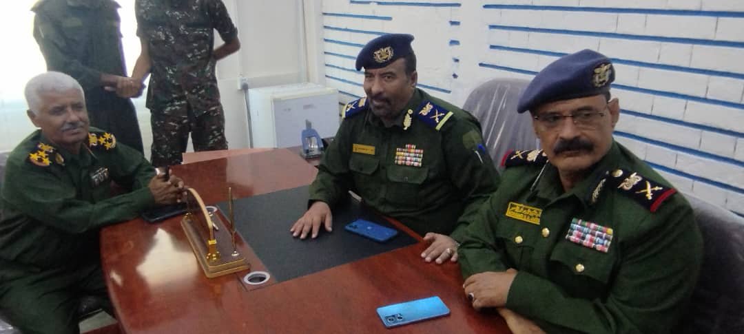 وكيلا وزارة الداخلية يتفقدان مستوى الانضباط الوظيفي في ديوان الوزارة عقب إجازة عيد الأضحى  Image