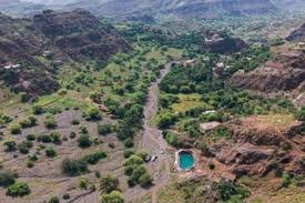 وفاة 3 فتيات غرقا في خزان مياة أرضي بمديرية جبل حبشي بتعز Image