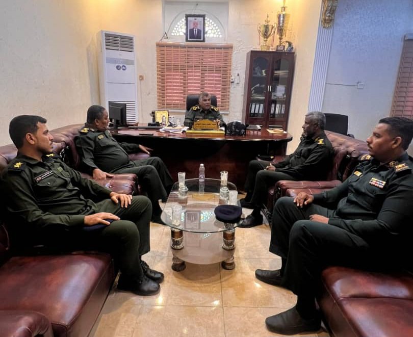 الإدارة العامة لمكافحة المخدرات تنفذ زيارات ميدانية إلى المهرة وحضرموت الساحل للاطلاع على الجهود الأمنية المبذولة Image