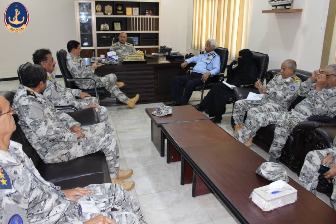 رئيس مصلحة خفر السواحل يؤكد على الانضباط والجاهزية ويحيّي صمود منتسبي المصلحة Image