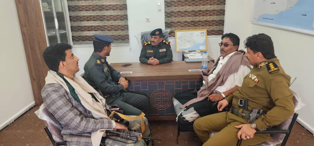 مدير عام شرطة شبوة يتفقد إدارة الأدلة الجنائية ويثمن جهود العاملين فيها Image