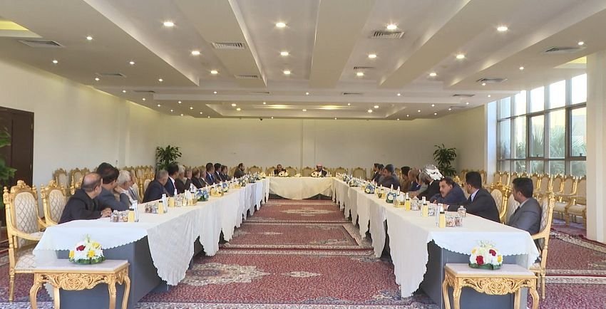 الاعلان عن حلّ المجلس الانتقالي الجنوبي وحلّ كافة هيئاته وأجهزته الرئيسية والفرعية، وإلغاء كافة مكاتبه في الداخل والخارج Image