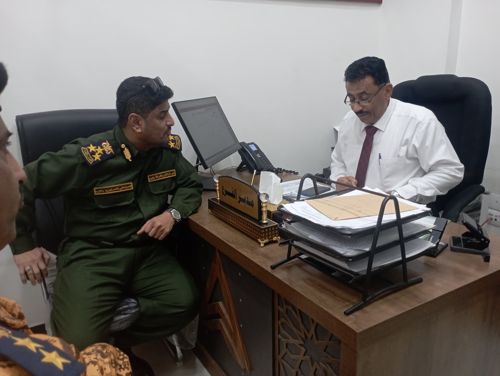 مدير عام أمن محافظة أبين يتفقد عدداً من المرافق العامة والخاصة بزنجبار Image