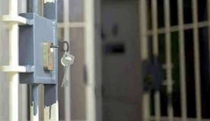 الإفراج عن 22 نزيلا من نزلاء الاصلاحيات المركزية  Image