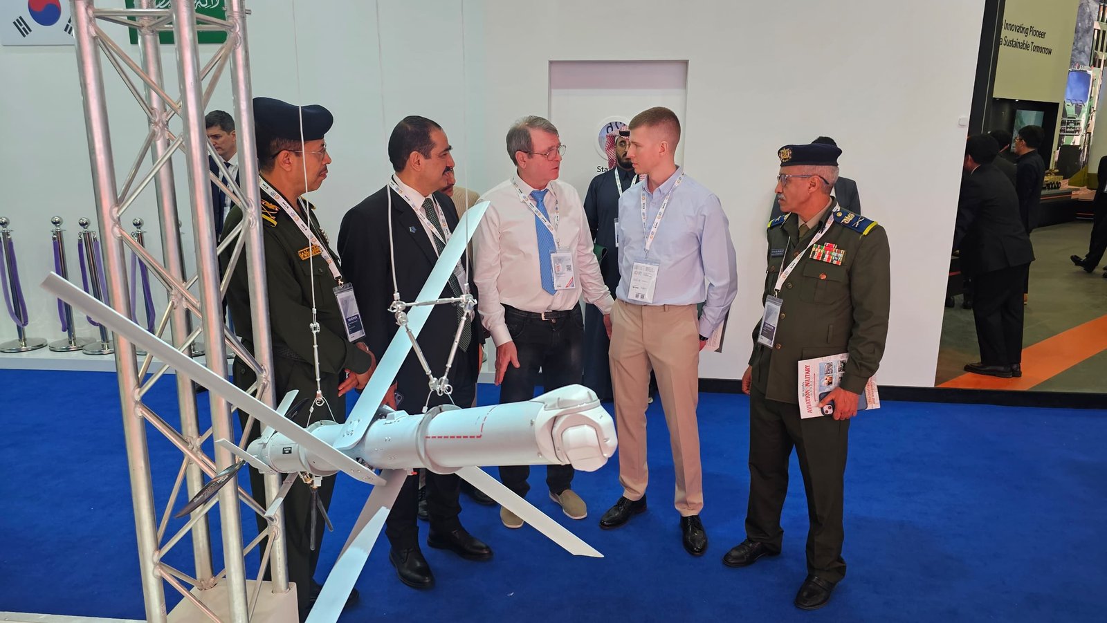 وزير الداخلية يشارك في معرض الدفاع العالمي بالرياض Image