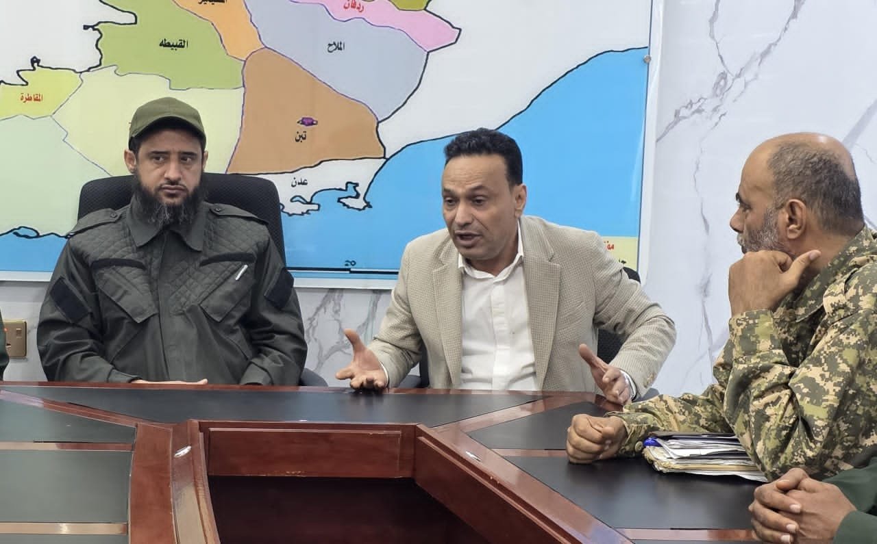 مناقشة  اداء التوجيه المعنوي لتعزيز مؤسسات الدولة بإدارة أمن محافظة لحج Image