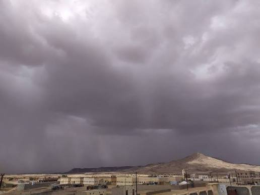 وفاة جندي وإصابة 46 آخرين بمديرية العبر في العاصفة الرملية المصاحبة للأمطار أمس Image