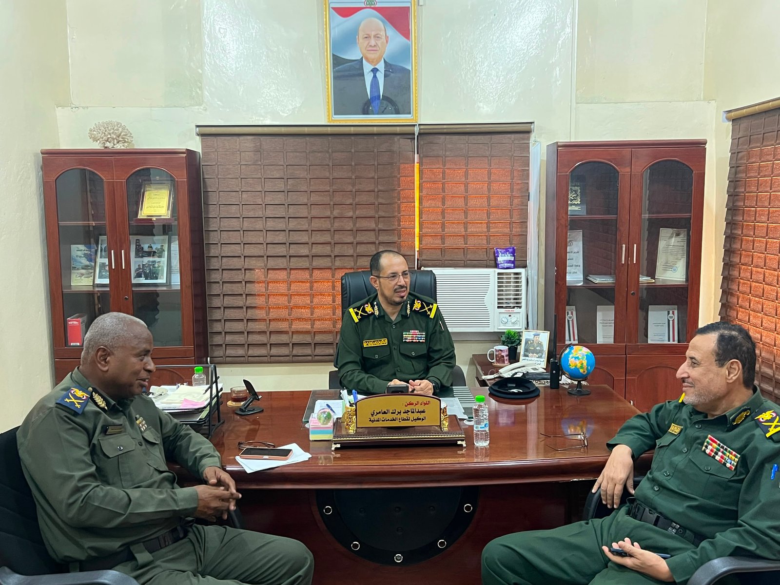وكيل وزارة الداخلية يناقش مع رئيس مصلحة التأهيل والإصلاح خطة عمل المصلحة للنصف الثاني من العام 2026 Image