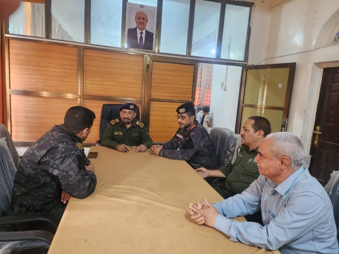 مدير مكافحة المخدرات يلتقي مدير شرطة مأرب ويتفقد فروع المكافة بالمحافظات Image